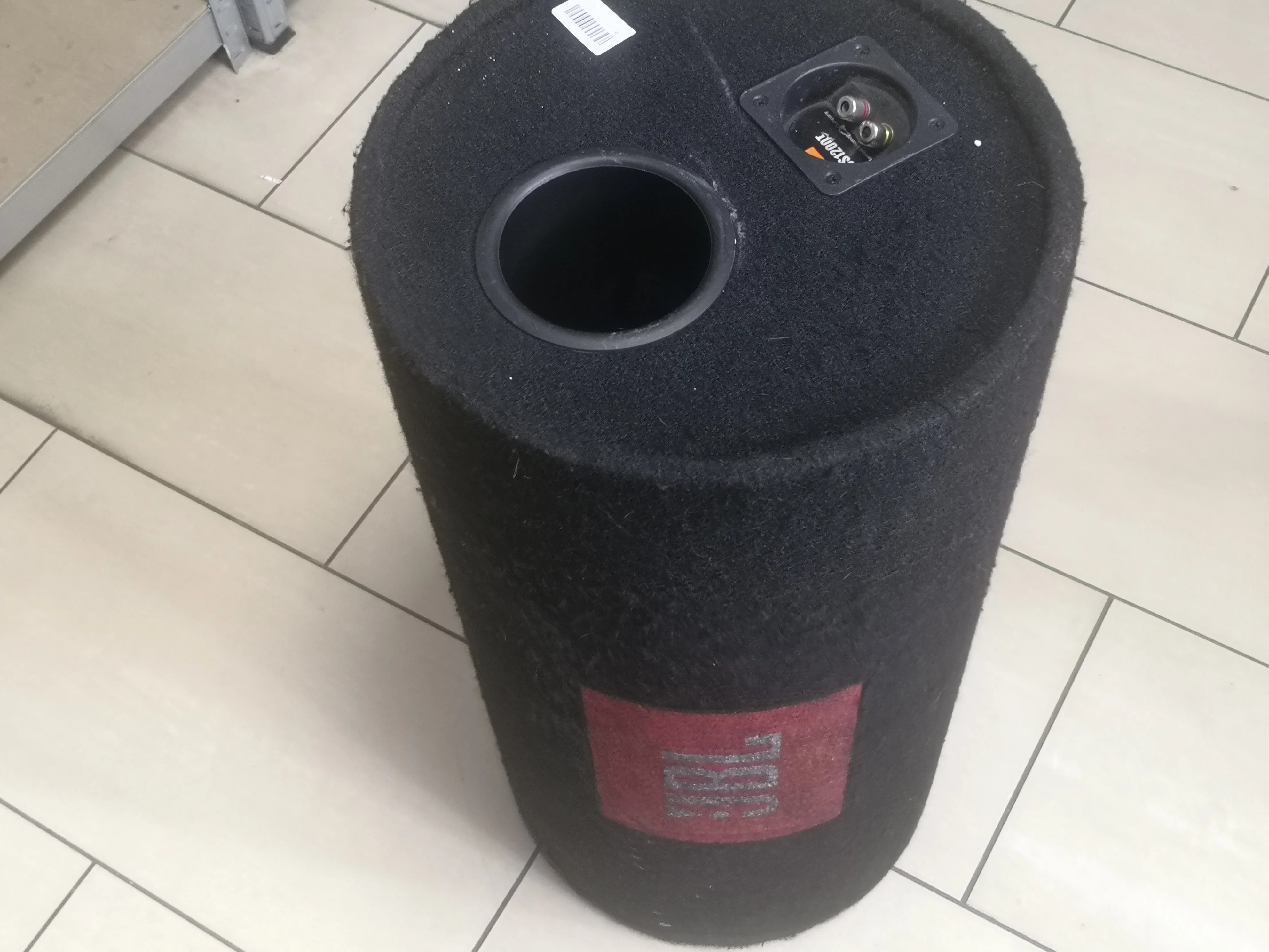 tuba-samochodowa-jbl-okazja-wierzbiecice-10-poznan-ska-x