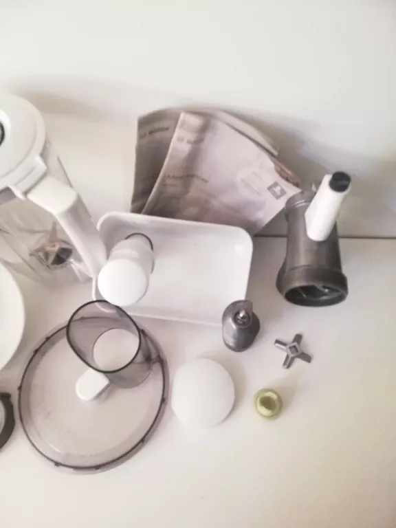 robot-kuchenny-planetarny-bosch-mum58231-model-mum58231