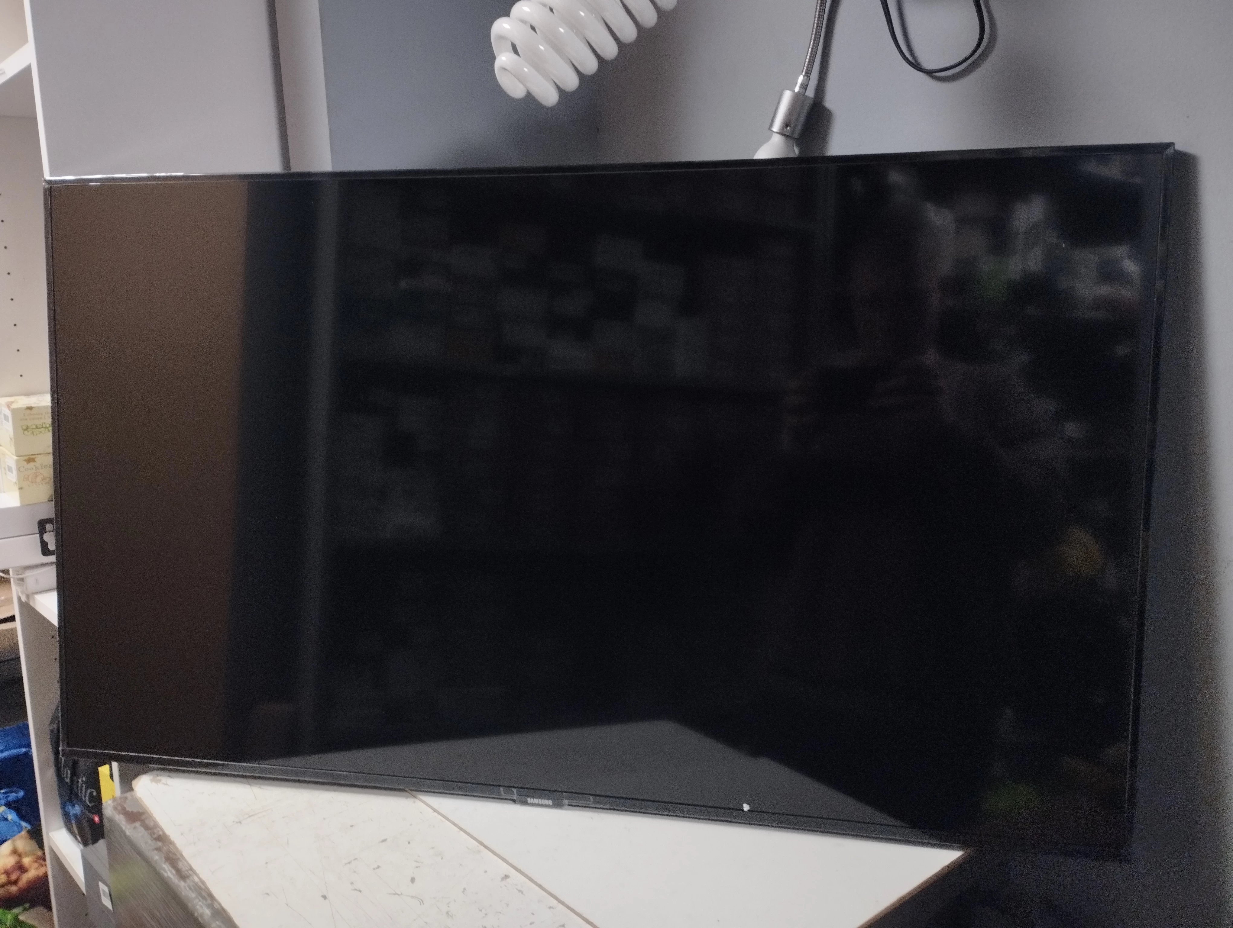 telewizor-smart-led-samsung-ue43tu7022k-4k-uhd-wifi-komplet-model-ue43tu7022k