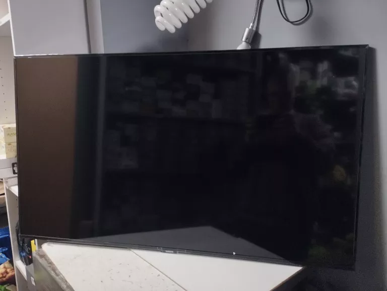 telewizor-smart-led-samsung-ue43tu7022k-4k-uhd-wifi-komplet-model-ue43tu7022k