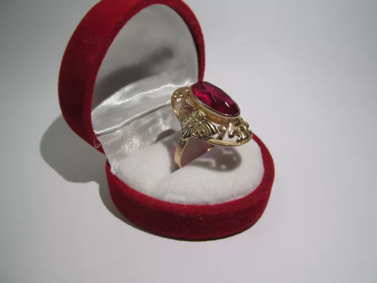 zloty-pierscionek-z-duzym-oczkiem-pr-583-r-18-waga-575