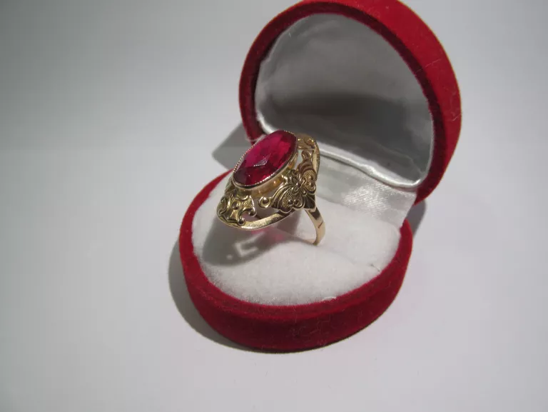 zloty-pierscionek-z-duzym-oczkiem-pr-583-r-18-cechy-brak