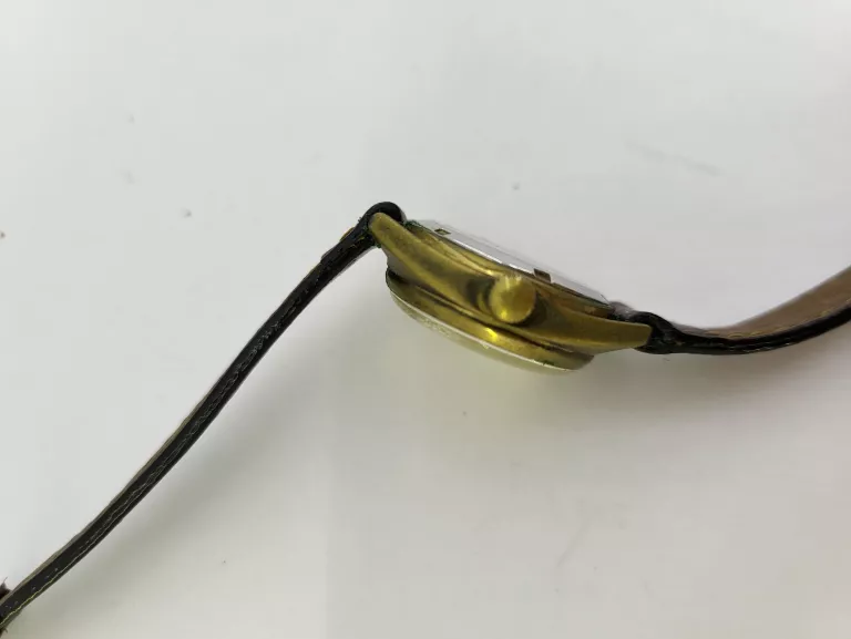 zegarek-atlantic-3419-122103-na-pasku-brazowym-ksztalt-koperty-129223-4