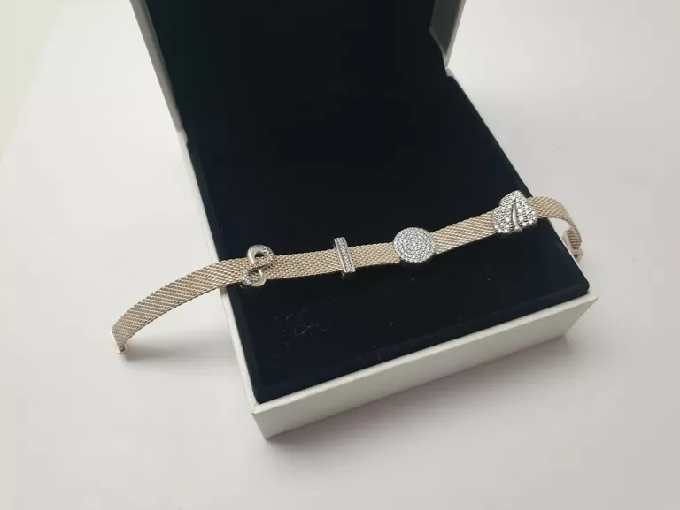 srebrna-pandora-reflexions-4-zawieszki-marka-pandora