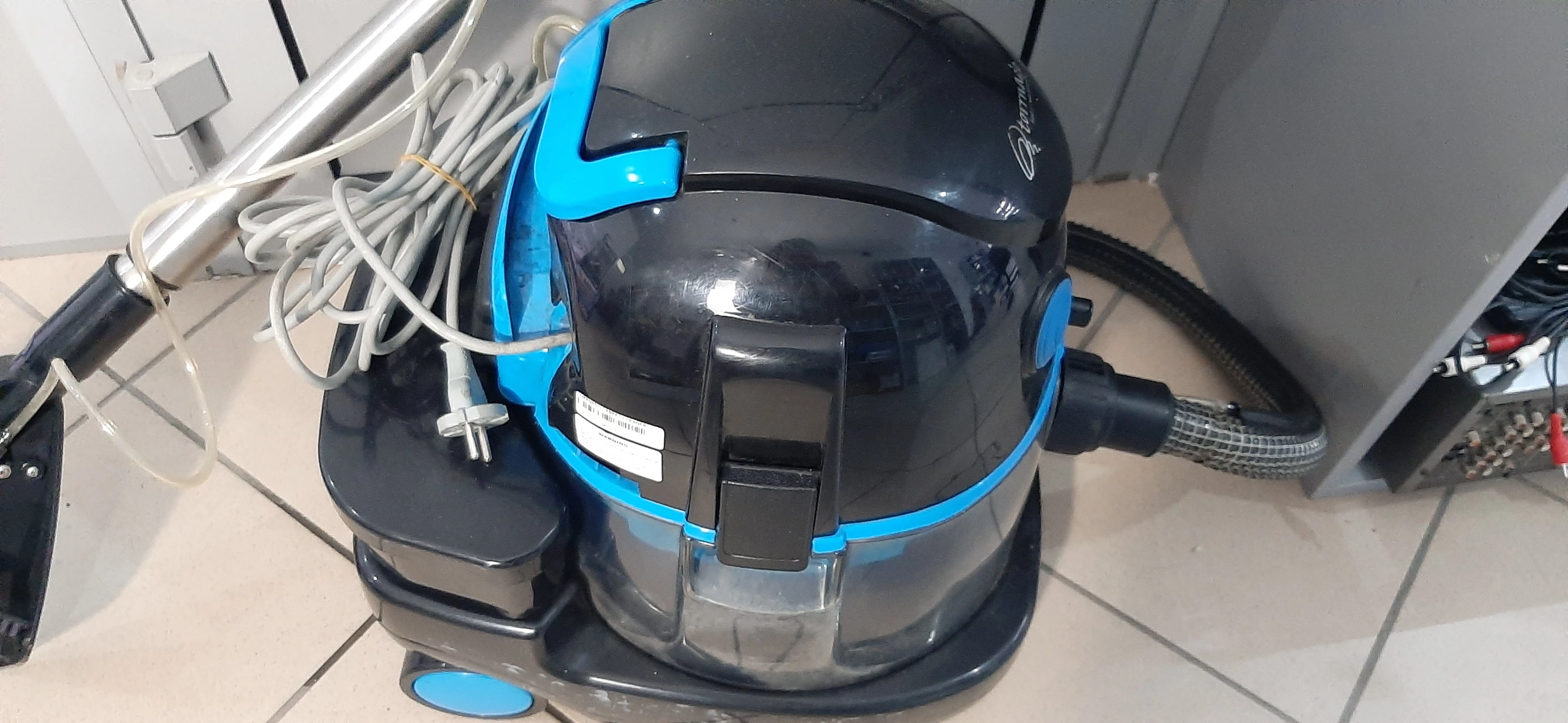 odkurzacz-pioracy-torrnado-wash-clean-system-stan-uzywany