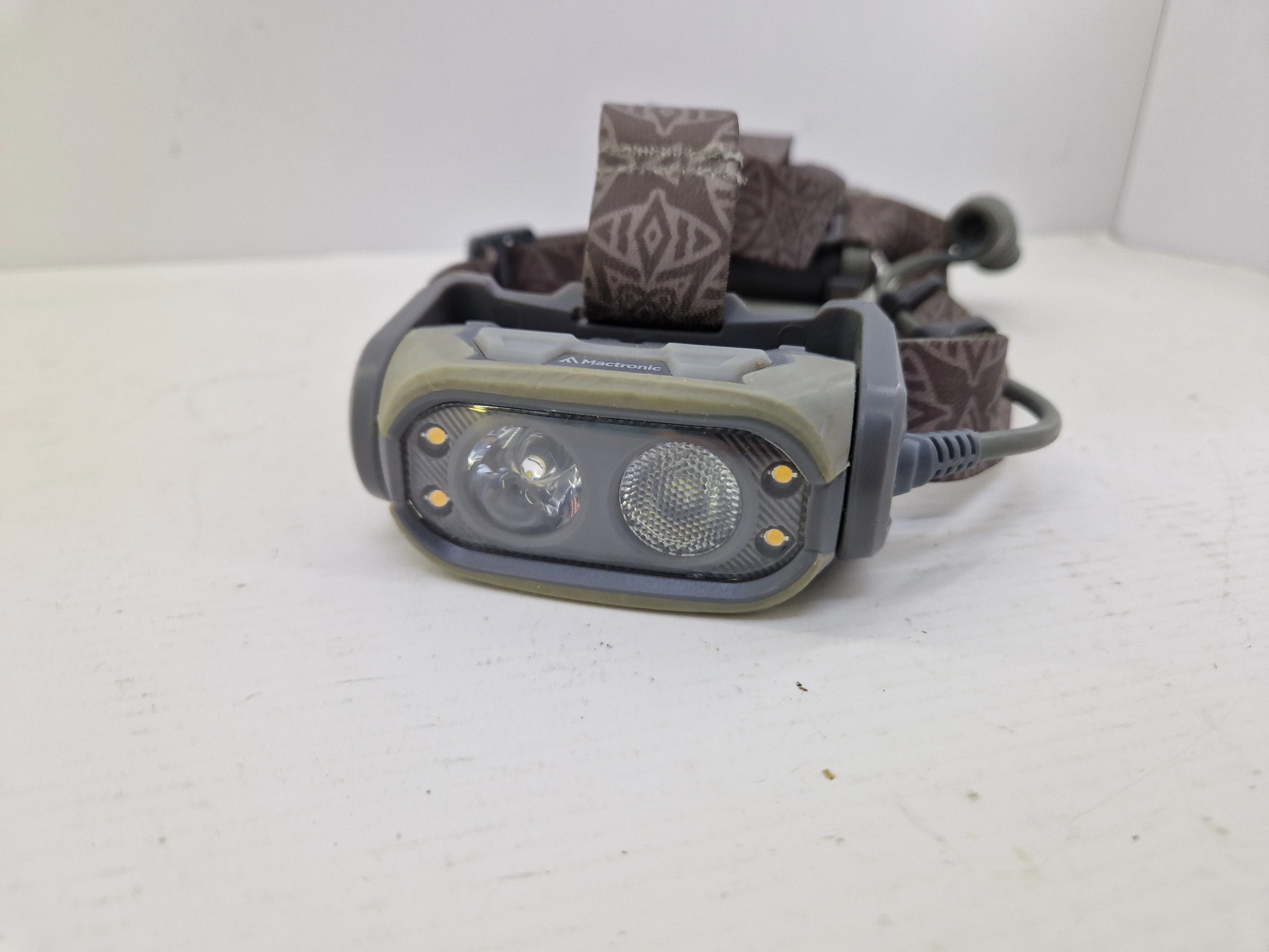 latarka-czolowa-mactronic-phantom-ads-tech-czerwony-dwor-24-gdansk