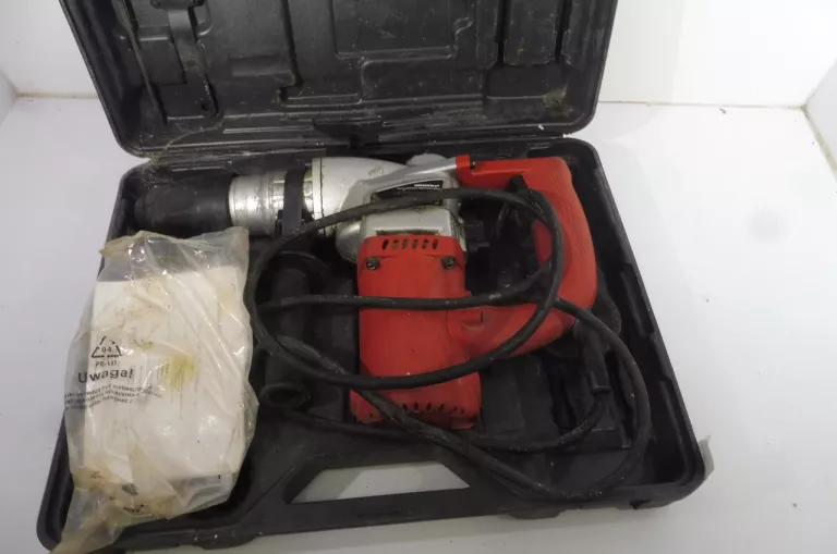 mlot-udarowy-comparator-walizka-marka-comparator