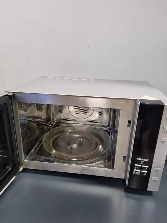 KUCHENKA MIKROFALOWA SEVERIN MW 7803 800W - OPIS