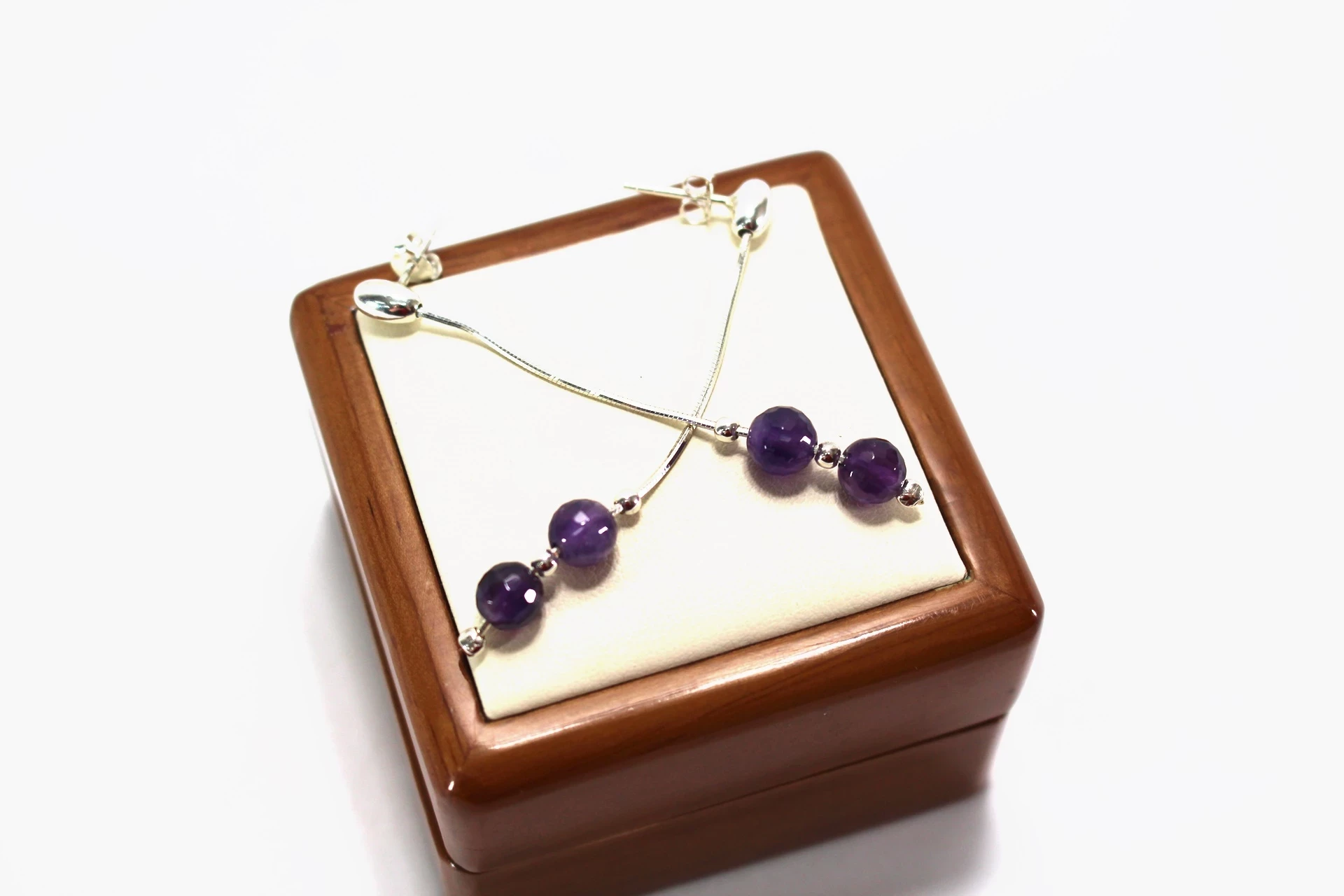 wspaniale-srebrne-kolczyki-z-fioletowymi-kuleczkami-28g-p925-partyzantow-2-jedrzejow-palladium