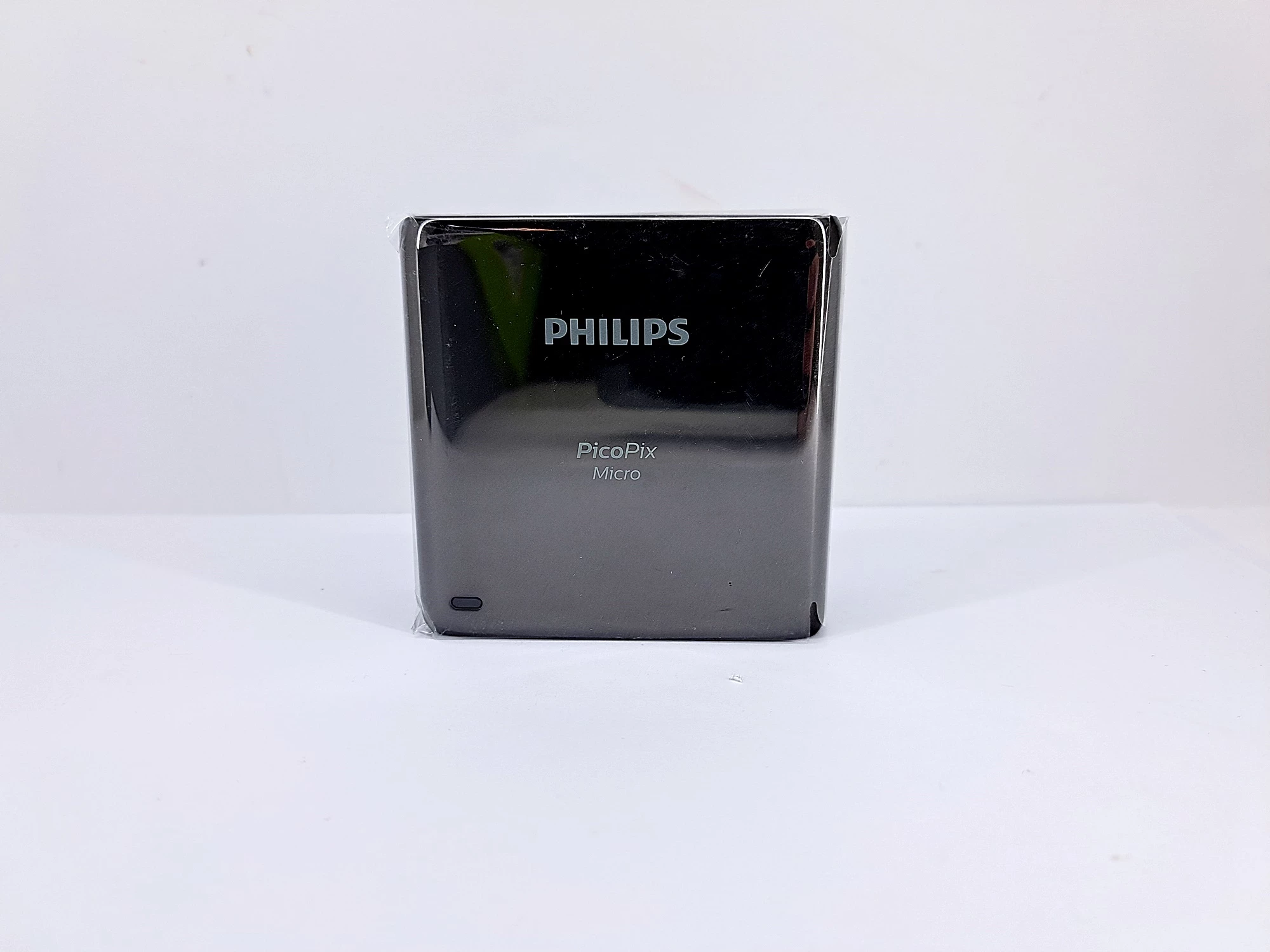 philips-picopix-micro-mini-projektor-jasnosc-lampy-ansi-150