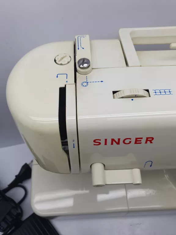MASZYNA DO SZYCIA SINGER 1507