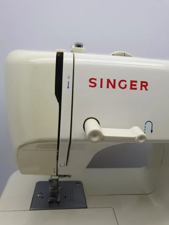 MASZYNA DO SZYCIA SINGER 1507
