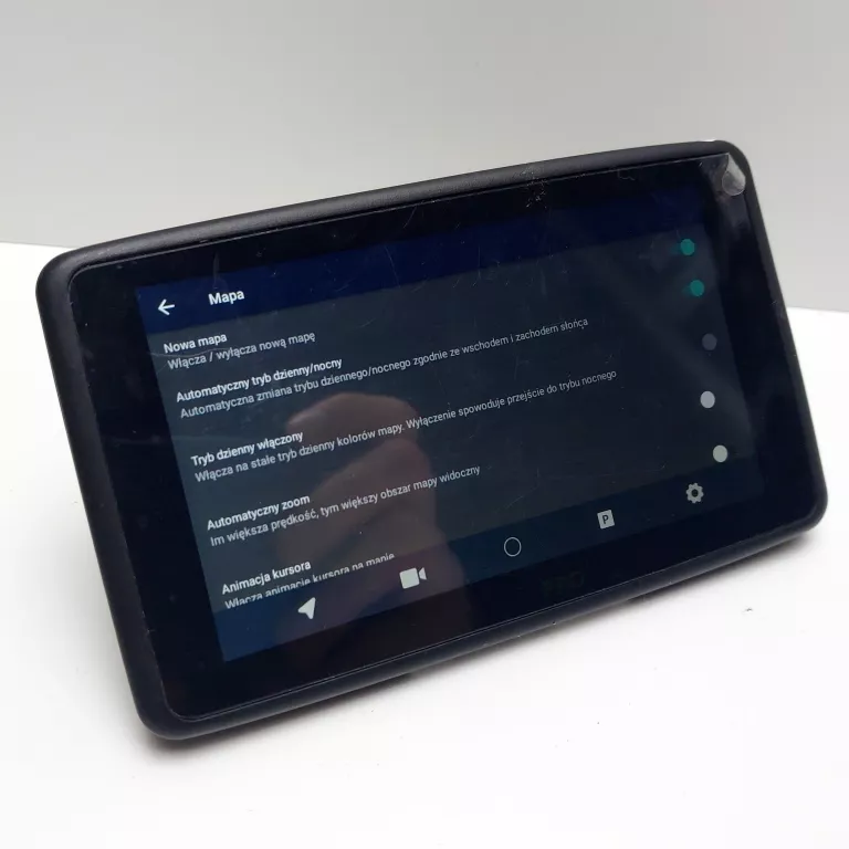 yanosik-pro-antyradar-kamera-nawigacja-rejestrator-model-pro