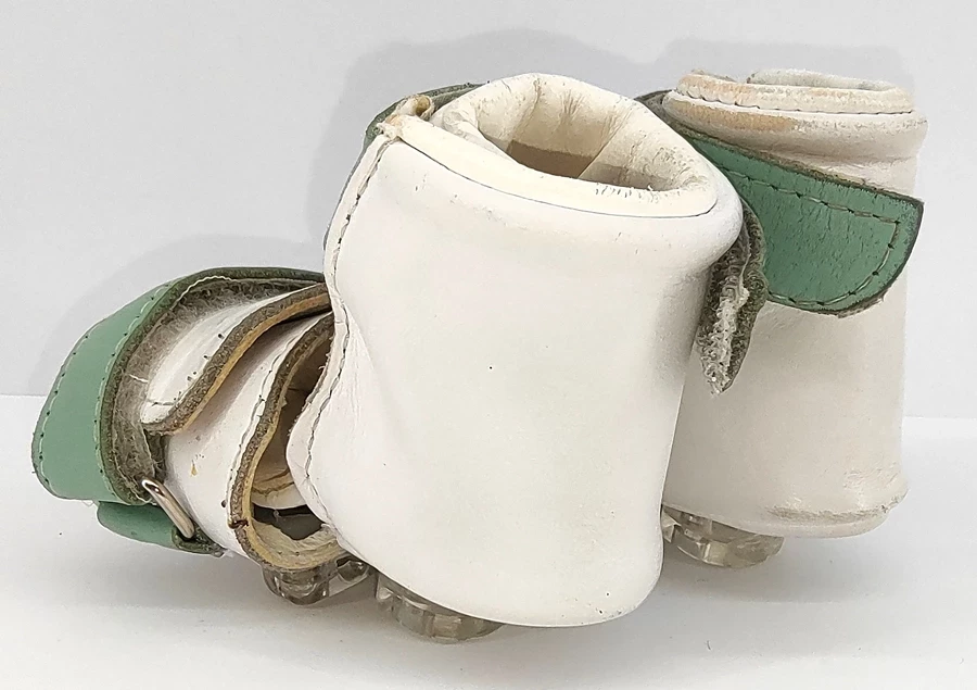 buty-korygujace-deformacje-stop-u-dzieci-bebax-prim-marka-prim