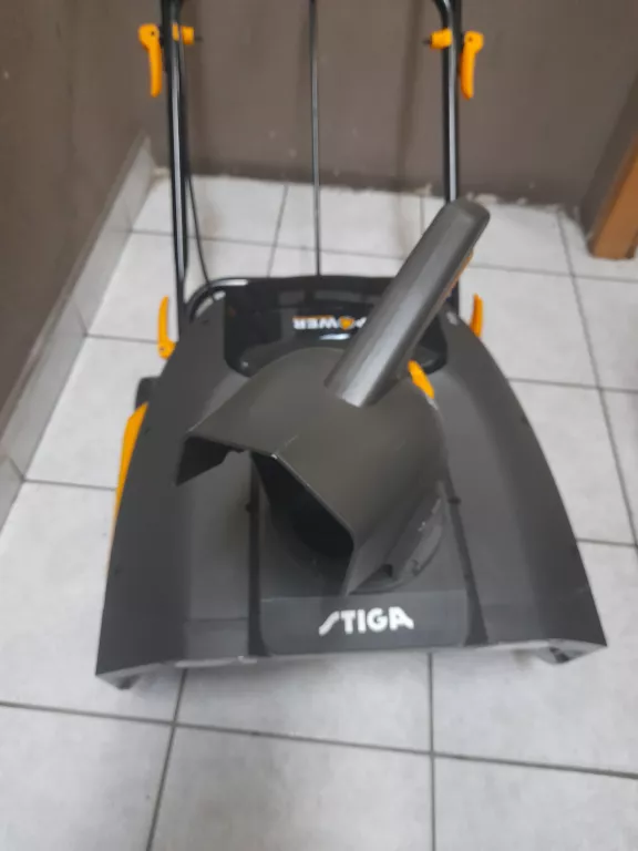 ODŚNIEZARKA STIGA ST700