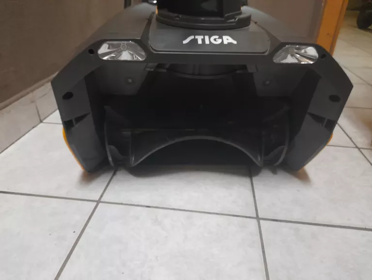 ODŚNIEZARKA STIGA ST700