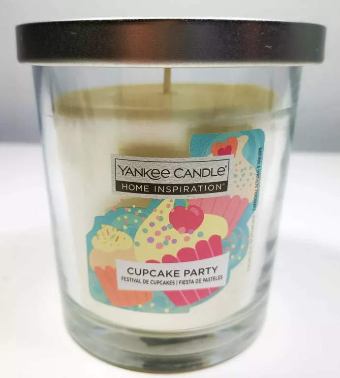 yankee-candle-swieca-cupcake-party-rynek-38-paczkow-adben