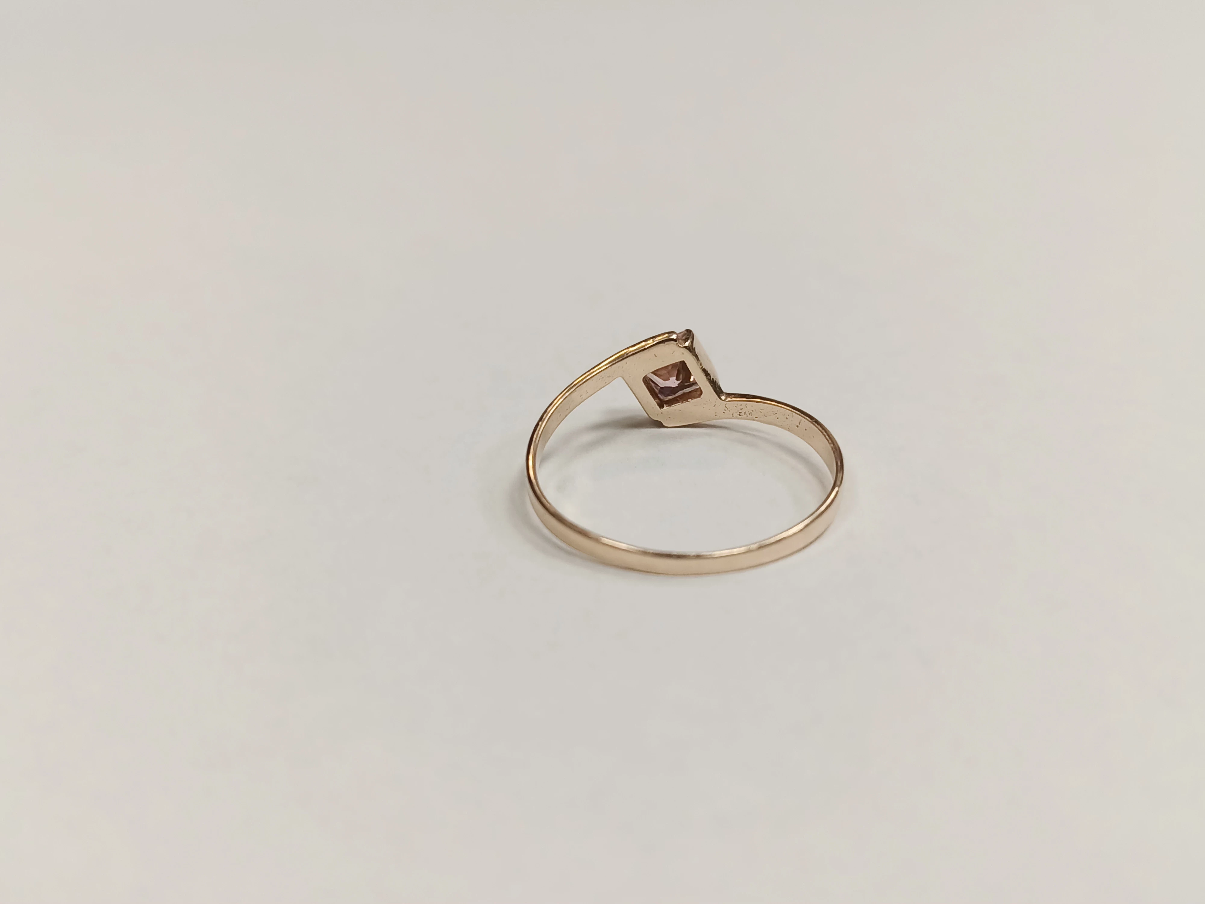 delikatny-zloty-pierscionek-103g-rozm-11-pr585-rozowe-zloto-rodzaj-2205-2