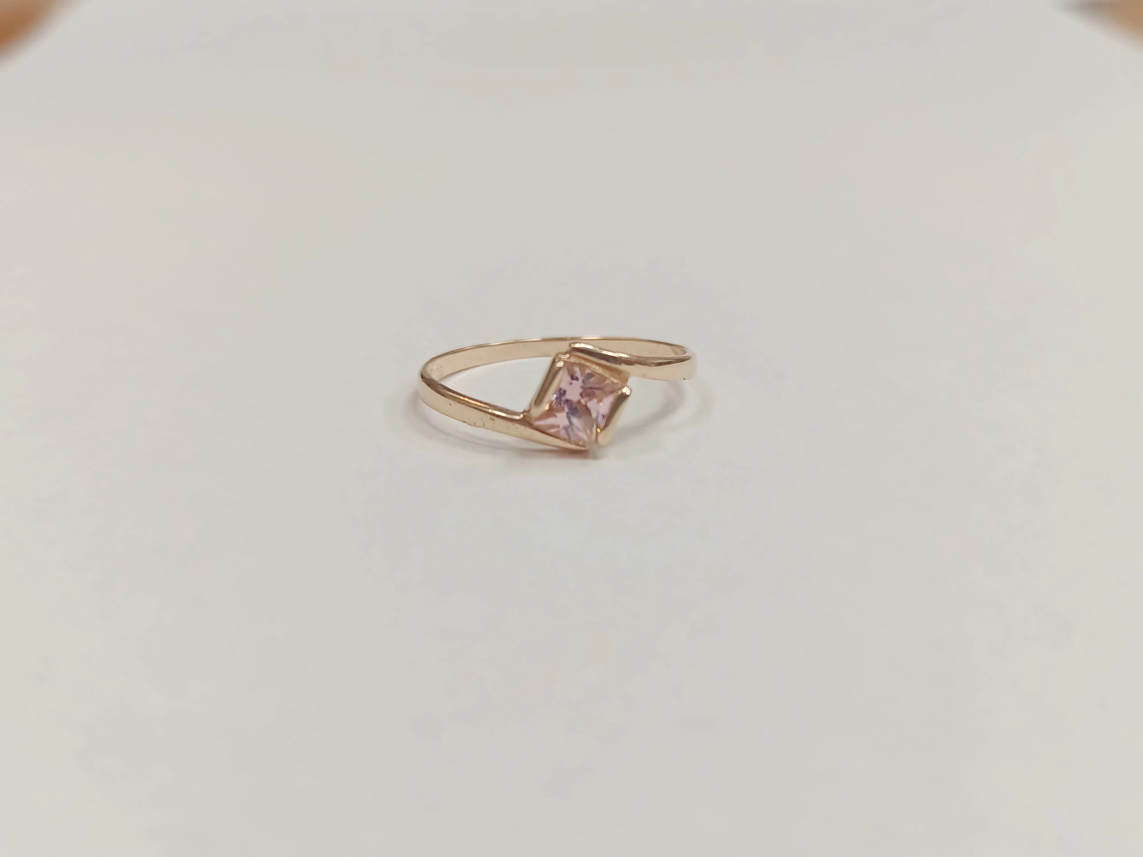 delikatny-zloty-pierscionek-103g-rozm-11-pr585-rozowe-zloto-kamien-17088-128