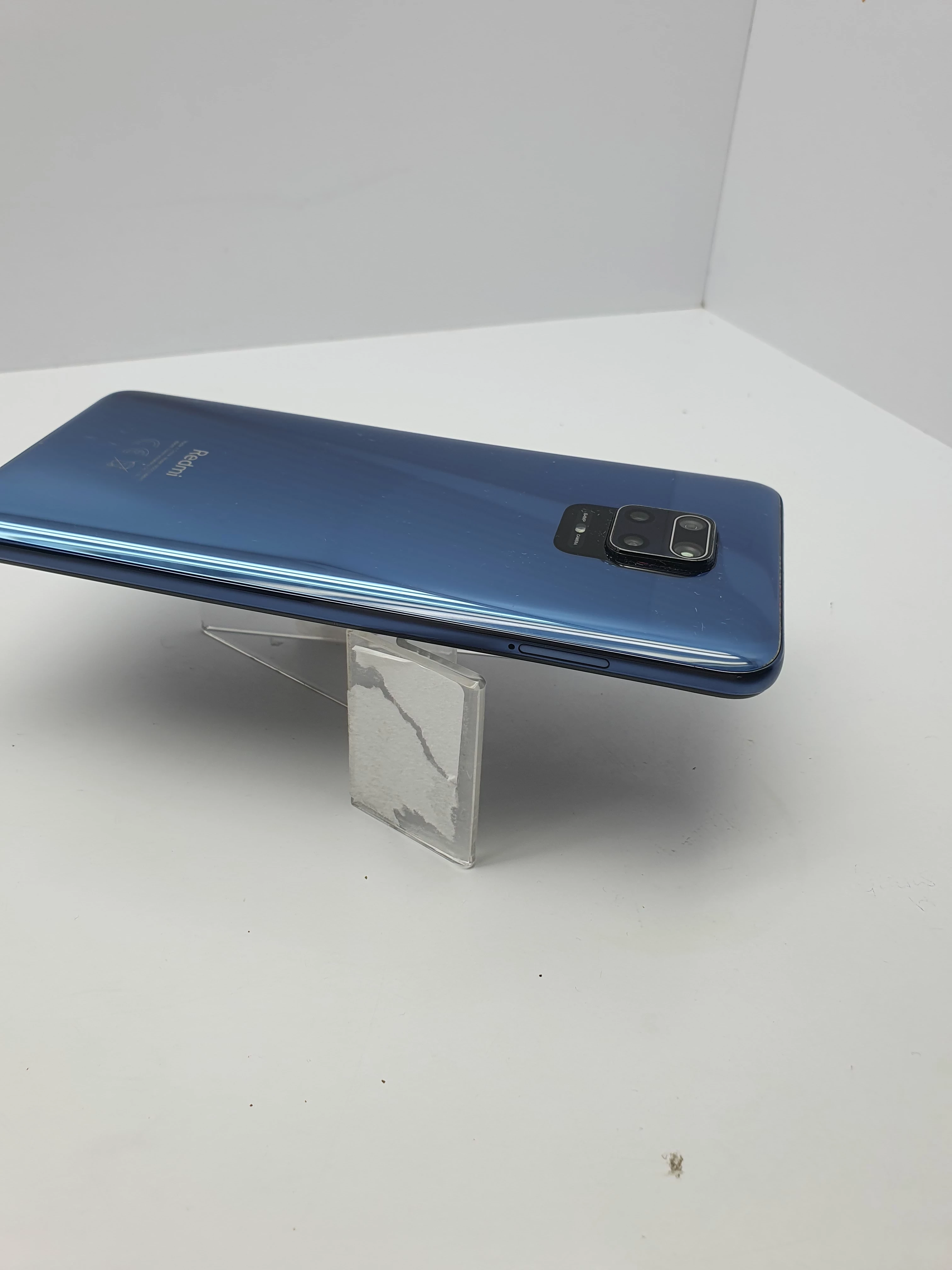 smartfon-xiaomi-redmi-note-9-pro-przekatna-ekranu-667