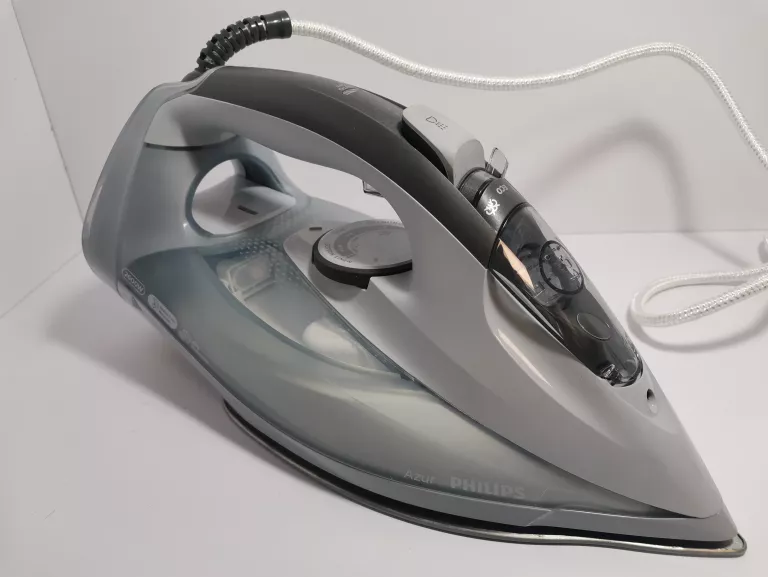 ŻELAZKO PHILIPS AZUR GC4566/80 2600 W