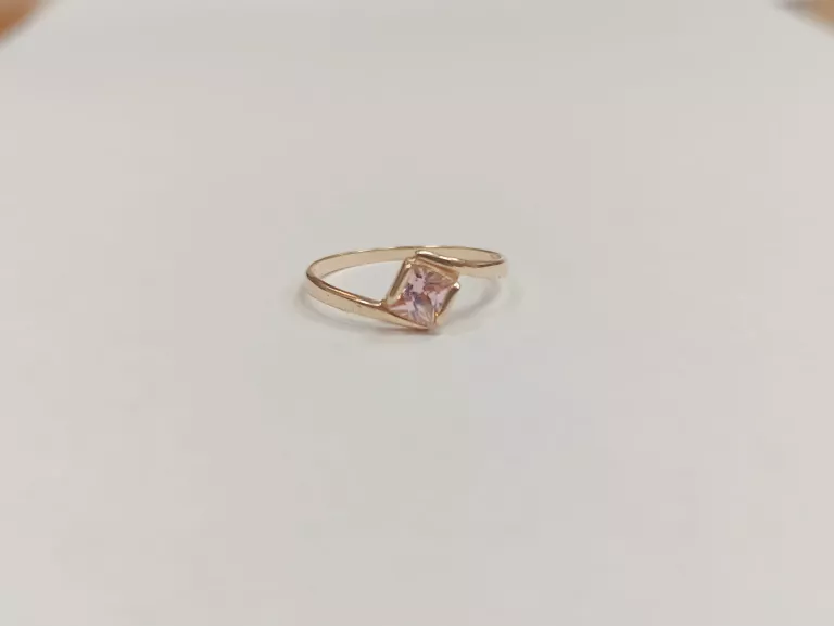 delikatny-zloty-pierscionek-103g-rozm-11-pr585-rozowe-zloto-kamien-17088-128