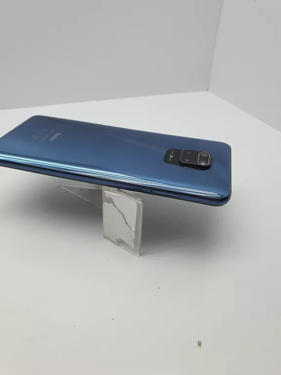 smartfon-xiaomi-redmi-note-9-pro-przekatna-ekranu-667