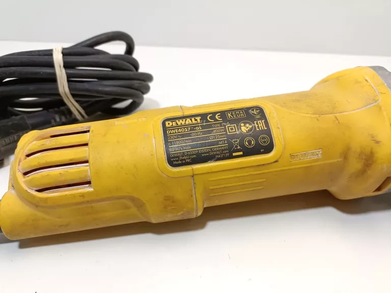 SZLIFIERKA KĄTOWA DEWALT DWE4057
