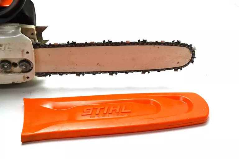 PIŁA LAŃCUCHOWA STIHL 024 + PROWADNICA, OSŁONA - USZKODZONA