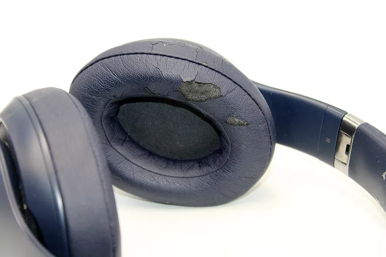 SŁUCHAWKI NAUSZNE BEATS BY DR. DRE STUDIO3 WIRELESS ANC