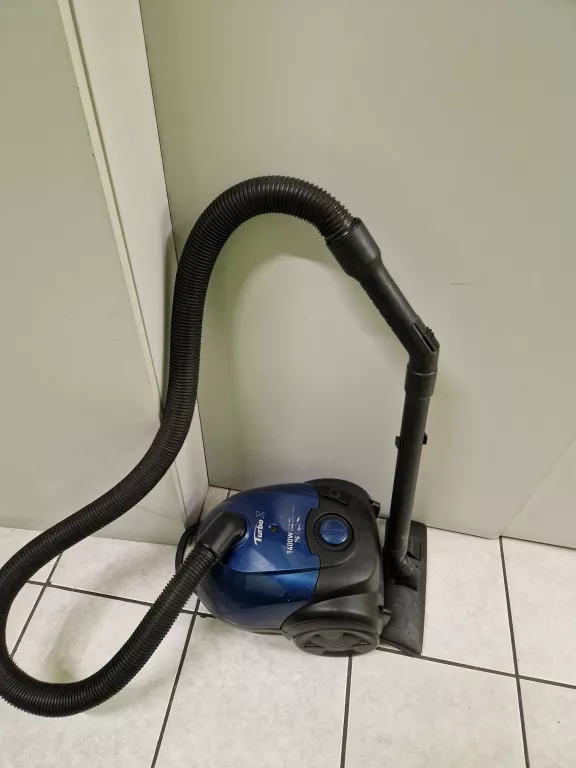 odkurzacz-lg-turbo-z-1400w-wojska-polskiego-112-swiecie