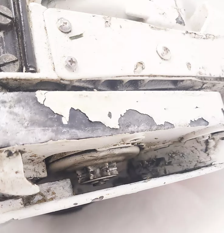 PIŁA LAŃCUCHOWA STIHL 024 + PROWADNICA, OSŁONA - USZKODZONA