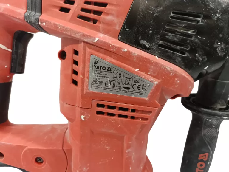 MŁOT YATO YT 82127 WALIZKA