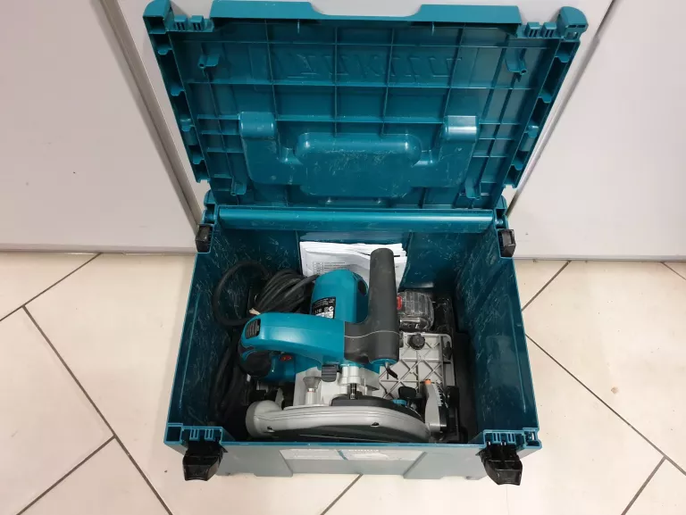 PILARKO-ZAGŁĘBIARKA MAKITA SP6000 ZESTAW