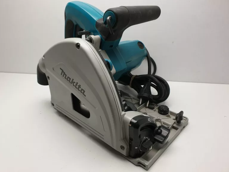 PILARKO-ZAGŁĘBIARKA MAKITA SP6000 ZESTAW