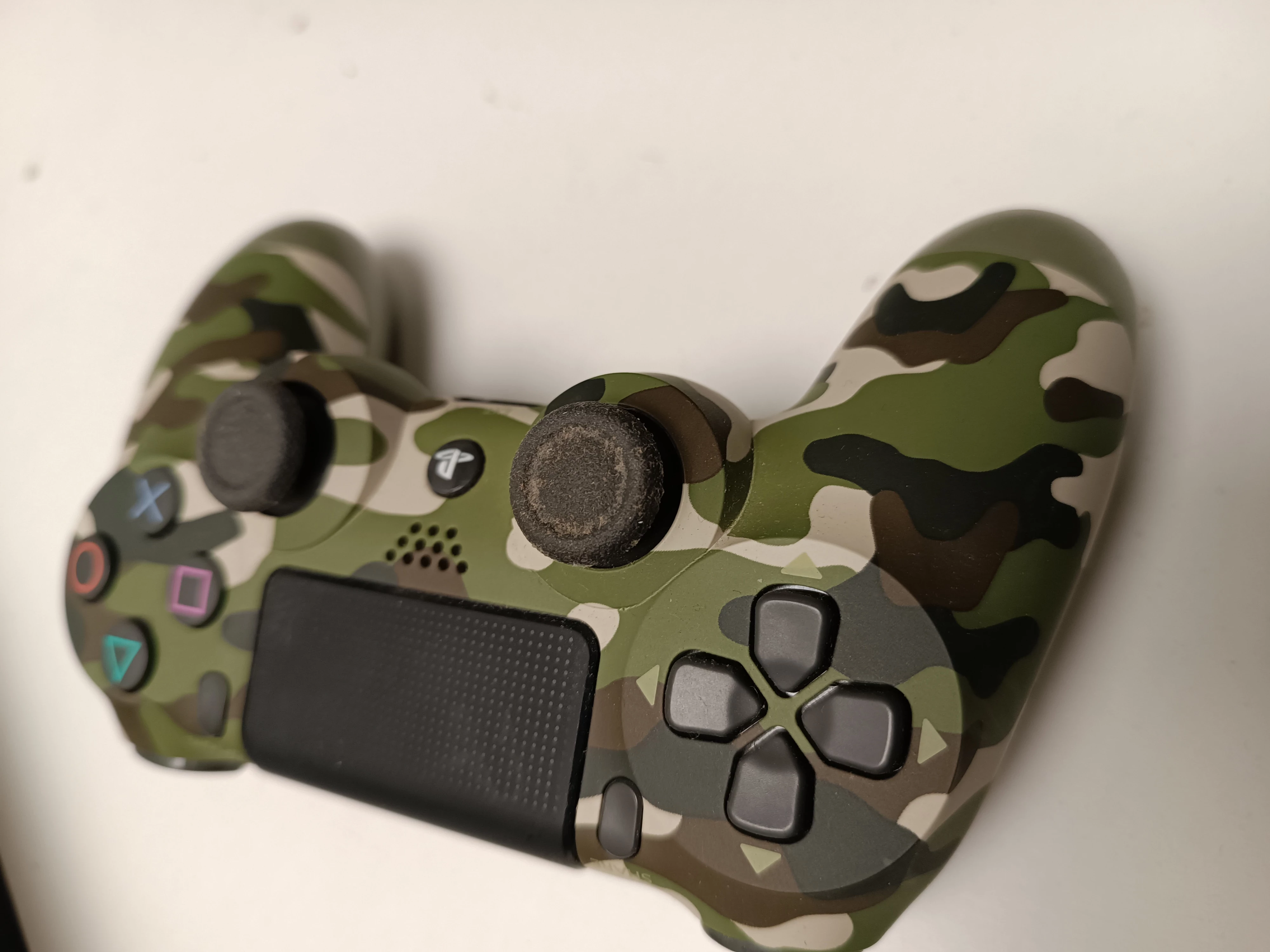 konsola-playstation-4-kolor-czarny