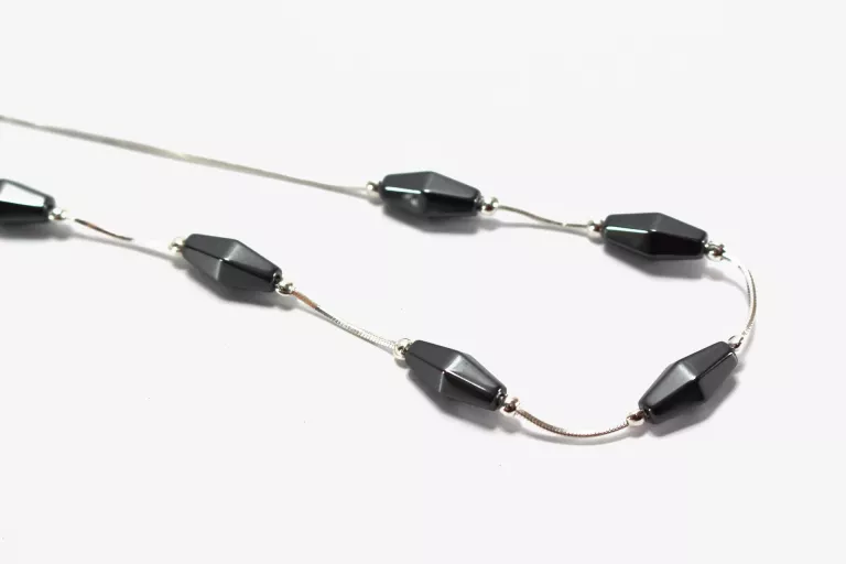 wspanialy-srebrny-naszyjnik-z-ciemnymi-kamieniami-95g-p925-43cm-material-15835-4