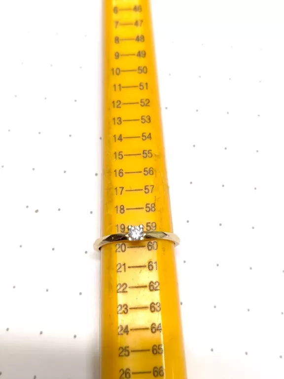 ZJAWISKOWY ZŁOTY PIERŚCIONEK Z BRYLANTEM 1,42G R.19,5 PR.585