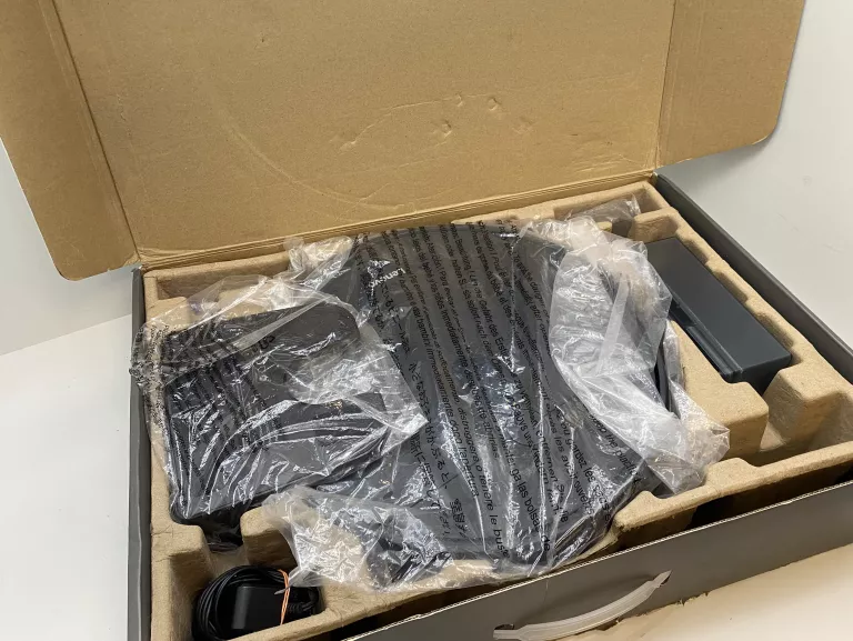ROBOT SPRZĄTAJĄCY LENOVO E2 PRO CZARNY