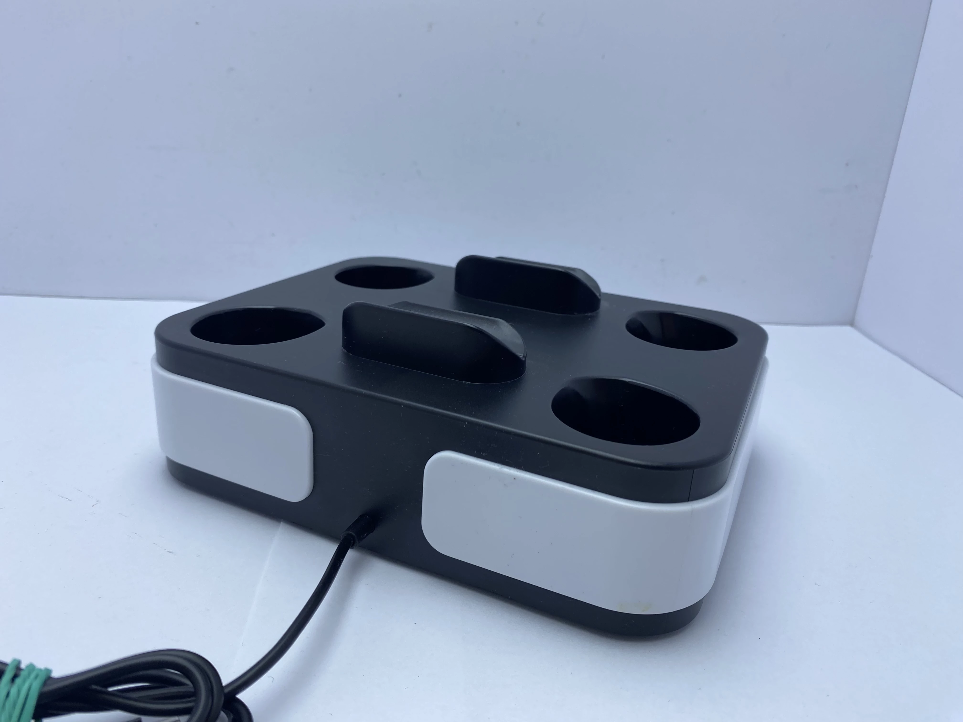 stacja-dokujaca-do-padow-ps5-qw-ps5-9522-kod-producenta-tp5-0583