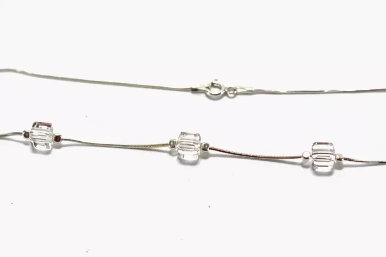 srebrny-naszyjnik-z-kwadratowymi-bezbarwnymi-kamyczkami-57g-p925-45cm-rodzaj-2205-4