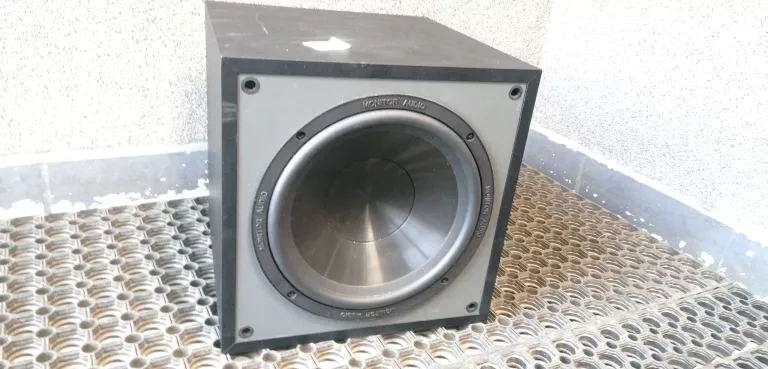 SUBWOOFER AKTYWNY MONITOR AUDIO MRW-10 100 W CZARNY