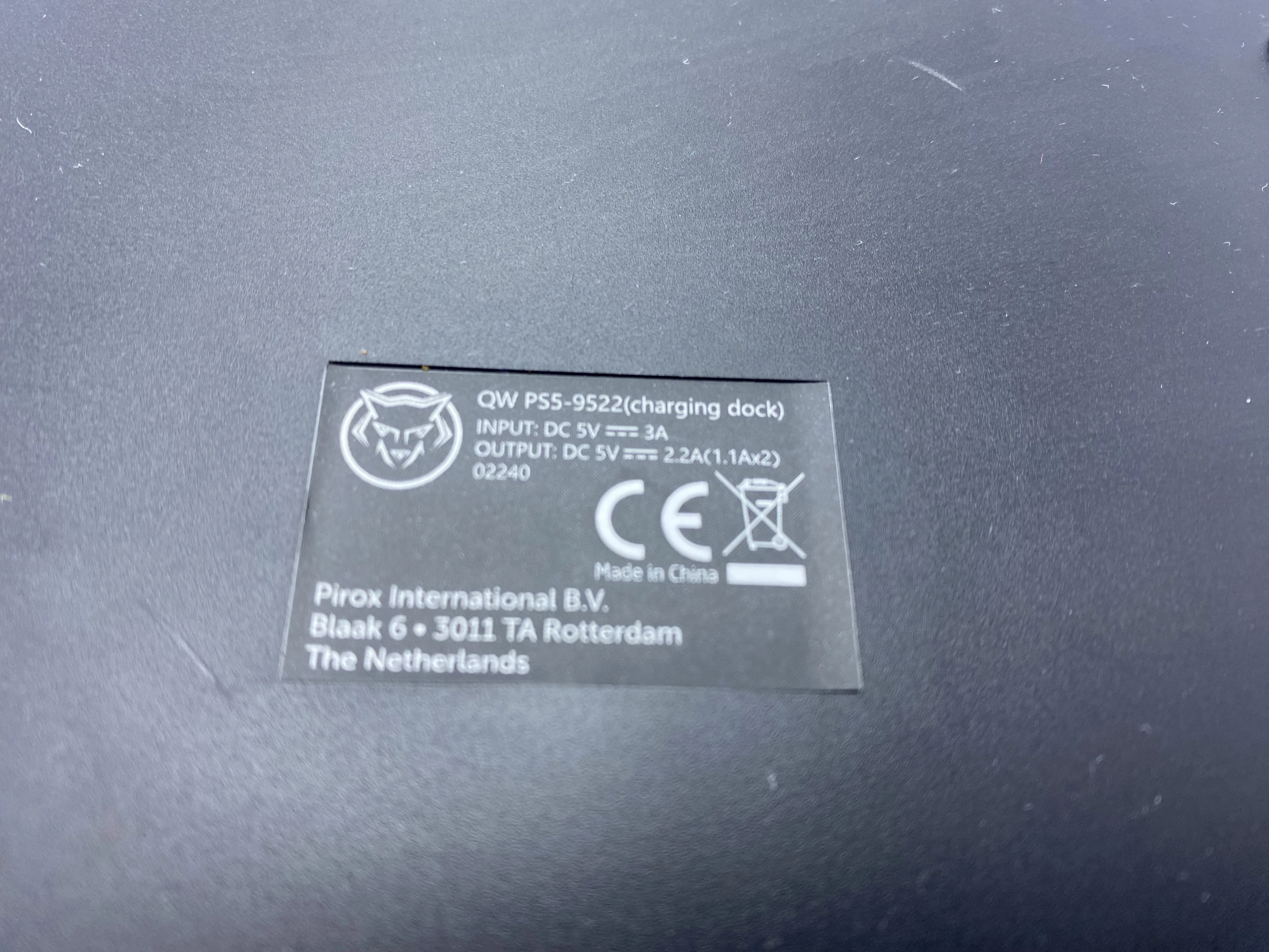 stacja-dokujaca-do-padow-ps5-qw-ps5-9522-producent-dobe