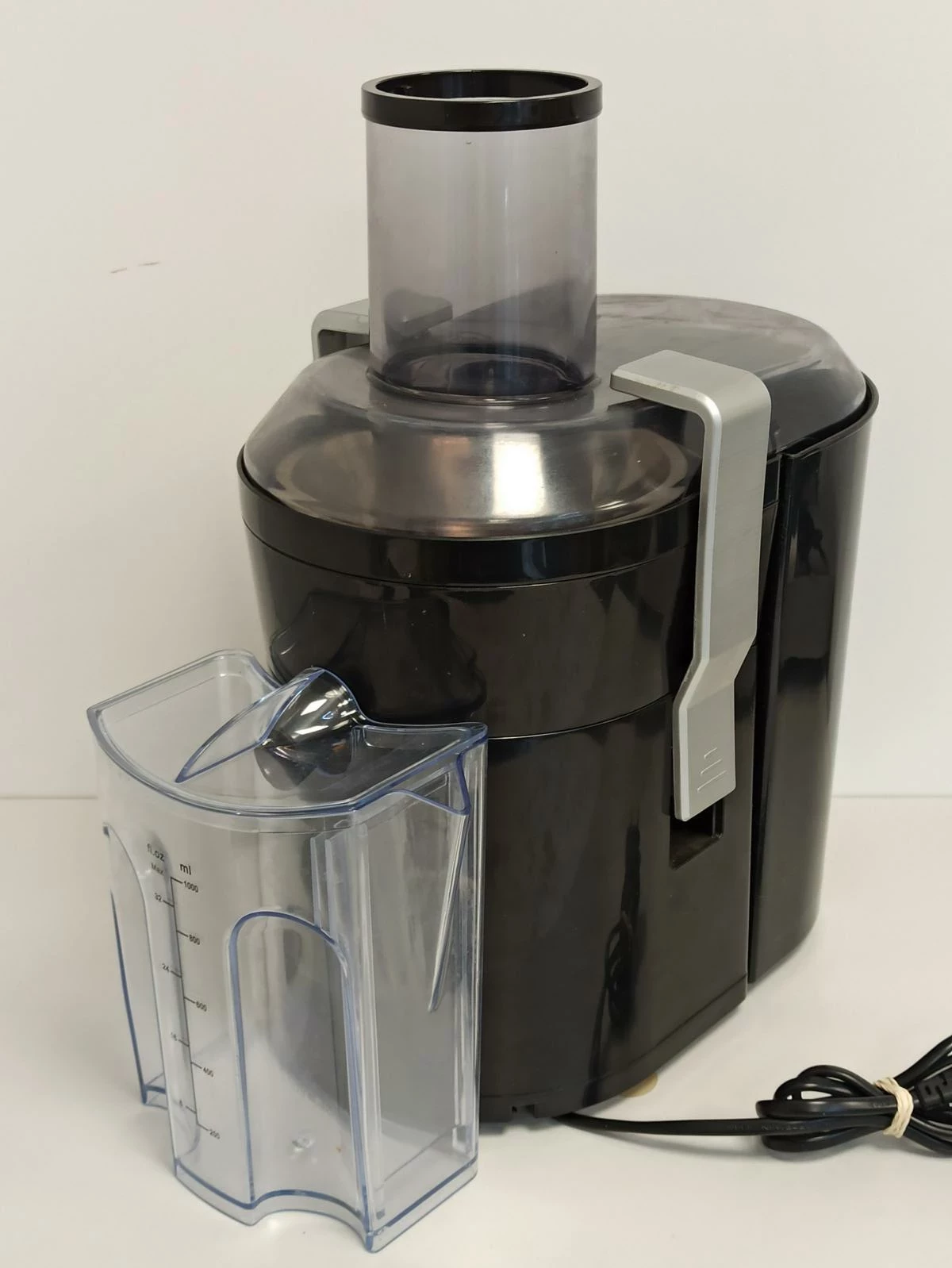 sokowirowka-switch-on-ju-b0201-kolor-dominujacy-czarny