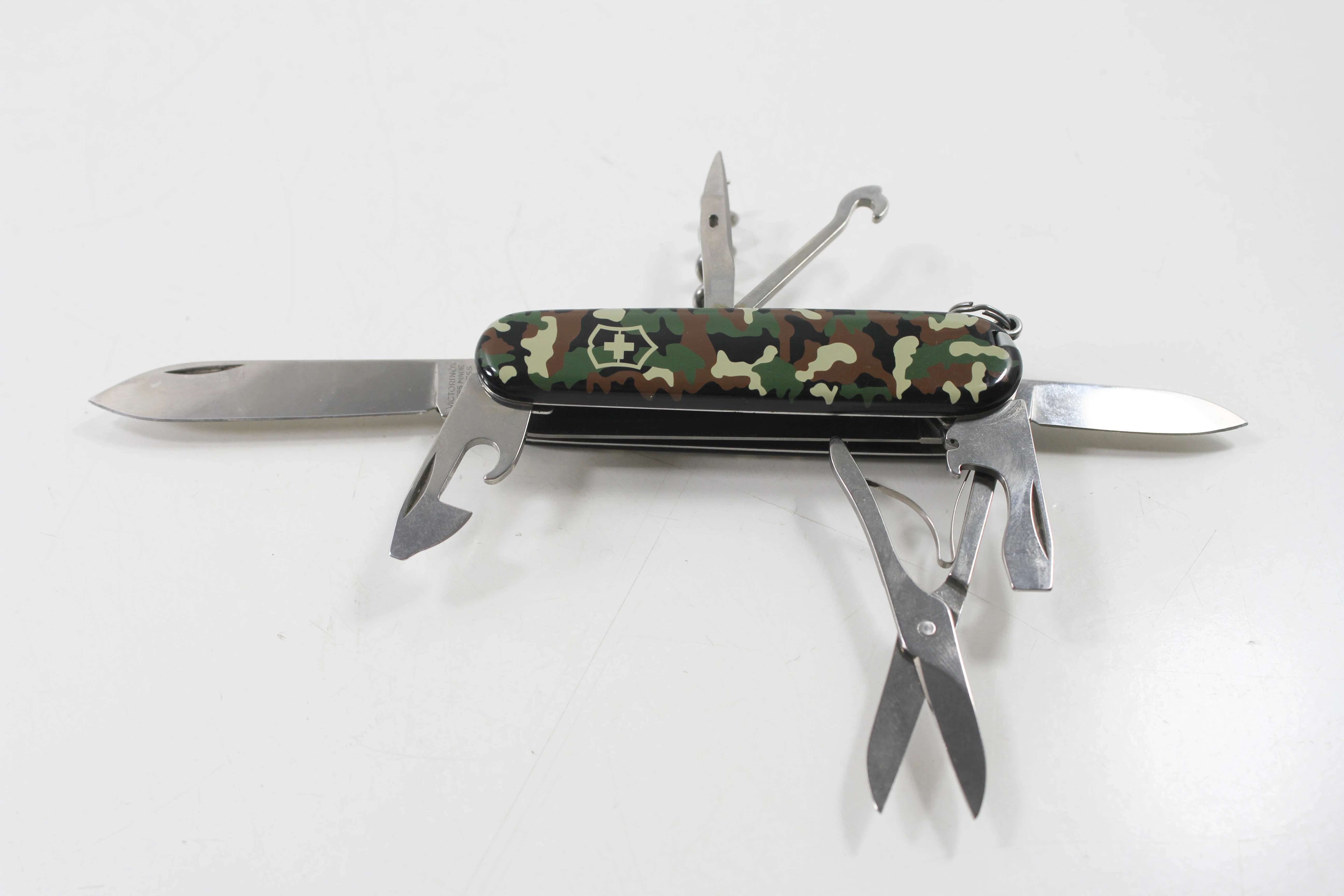 scyzoryk-victorinox-wojciechowskiego-39-warszawa