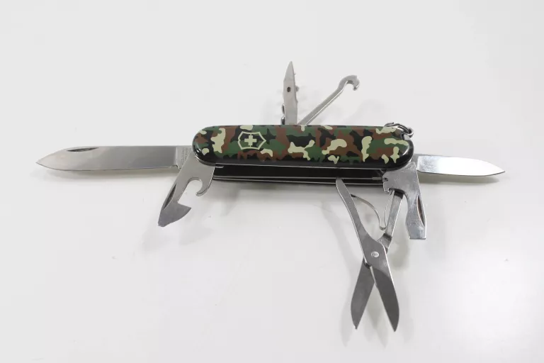 scyzoryk-victorinox-wojciechowskiego-39-warszawa