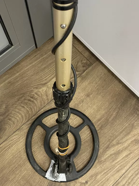 WYKRYWACZ METALI FISHER F2