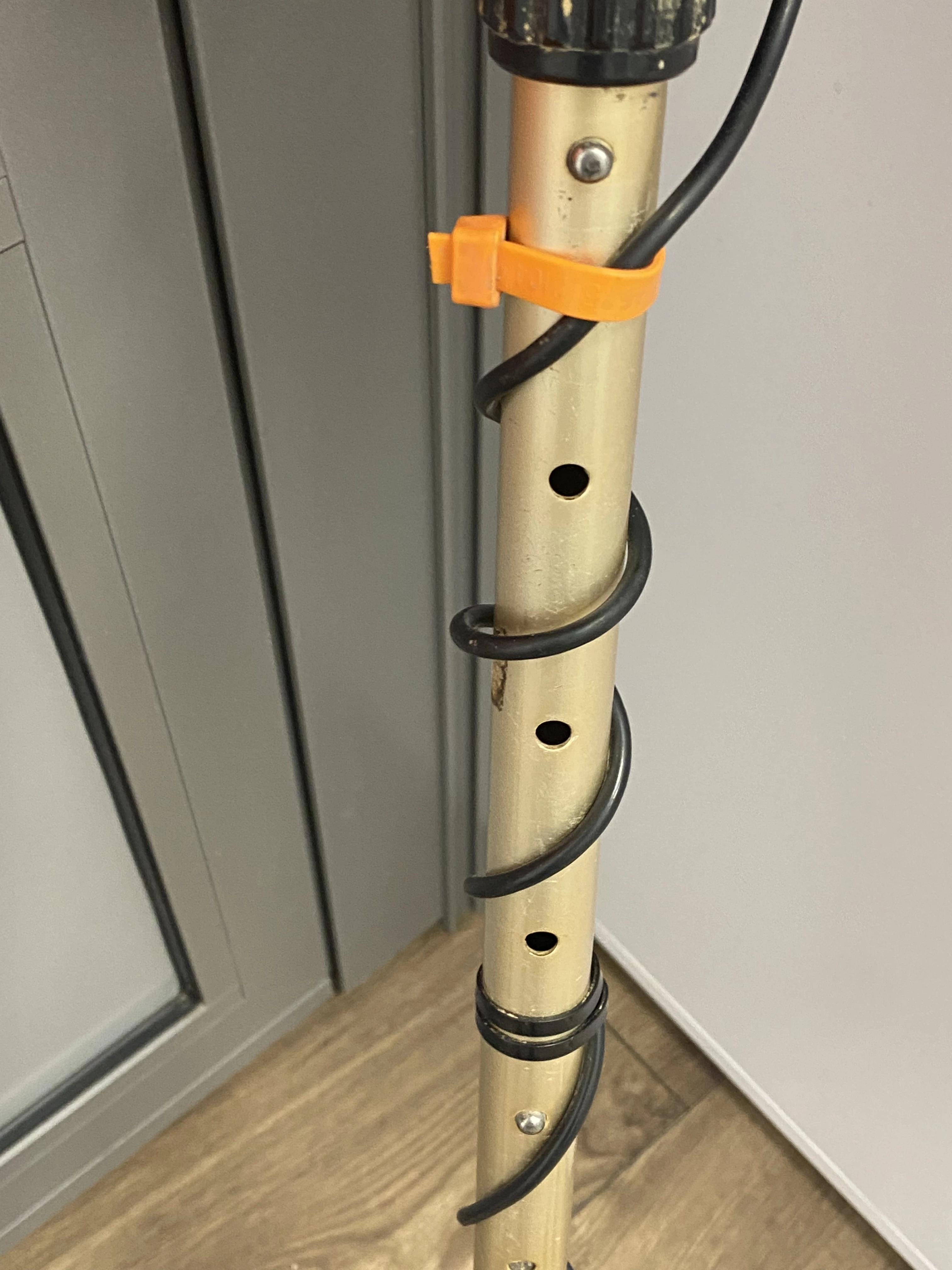 wykrywacz-metali-fisher-f2-marka-fisher