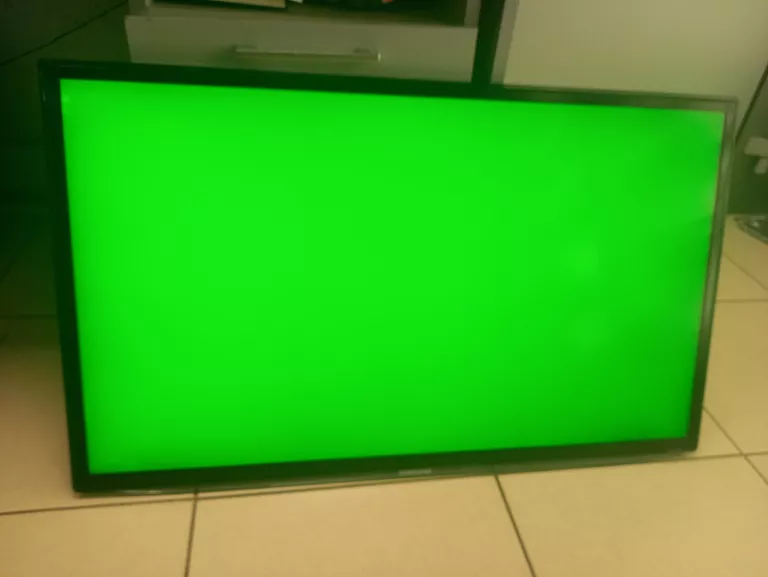 TELEWIZOR LED SAMSUNG UE37ES6100