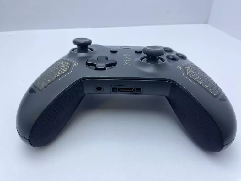 PAD KONTROLER MICROSOFT RECON TECH XBOX ONE / ONE S / ONE X